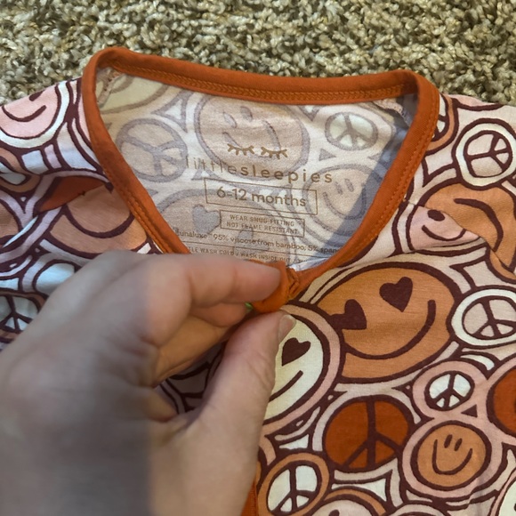 Little Sleepies Groovy - Picture 2 of 2